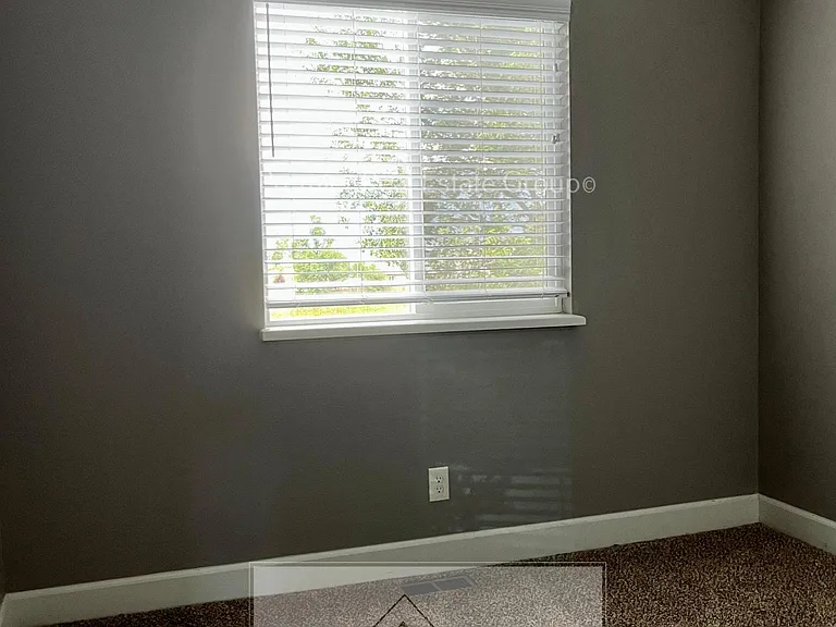 3466 Foxridge Dr — Photo 11