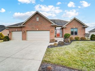 838 Saint Simons Ln, Dayton, OH 45458