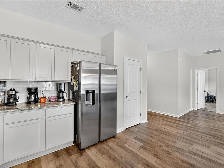 539 Brightleaf Cir — Photo 13