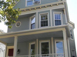 140 W 32nd St #2, Bayonne, NJ 07002