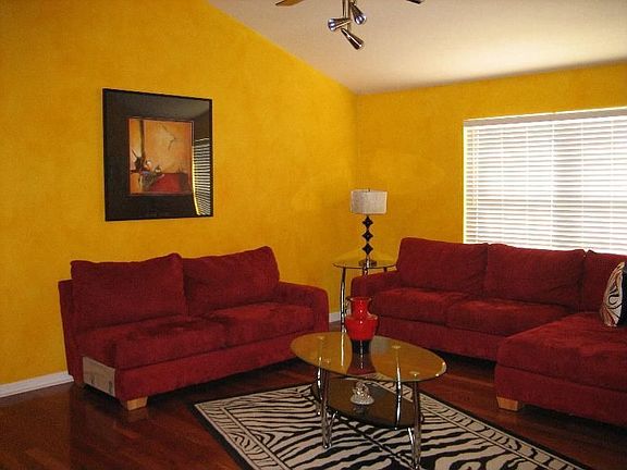 4th image of 3568 Coyote Creek Dr