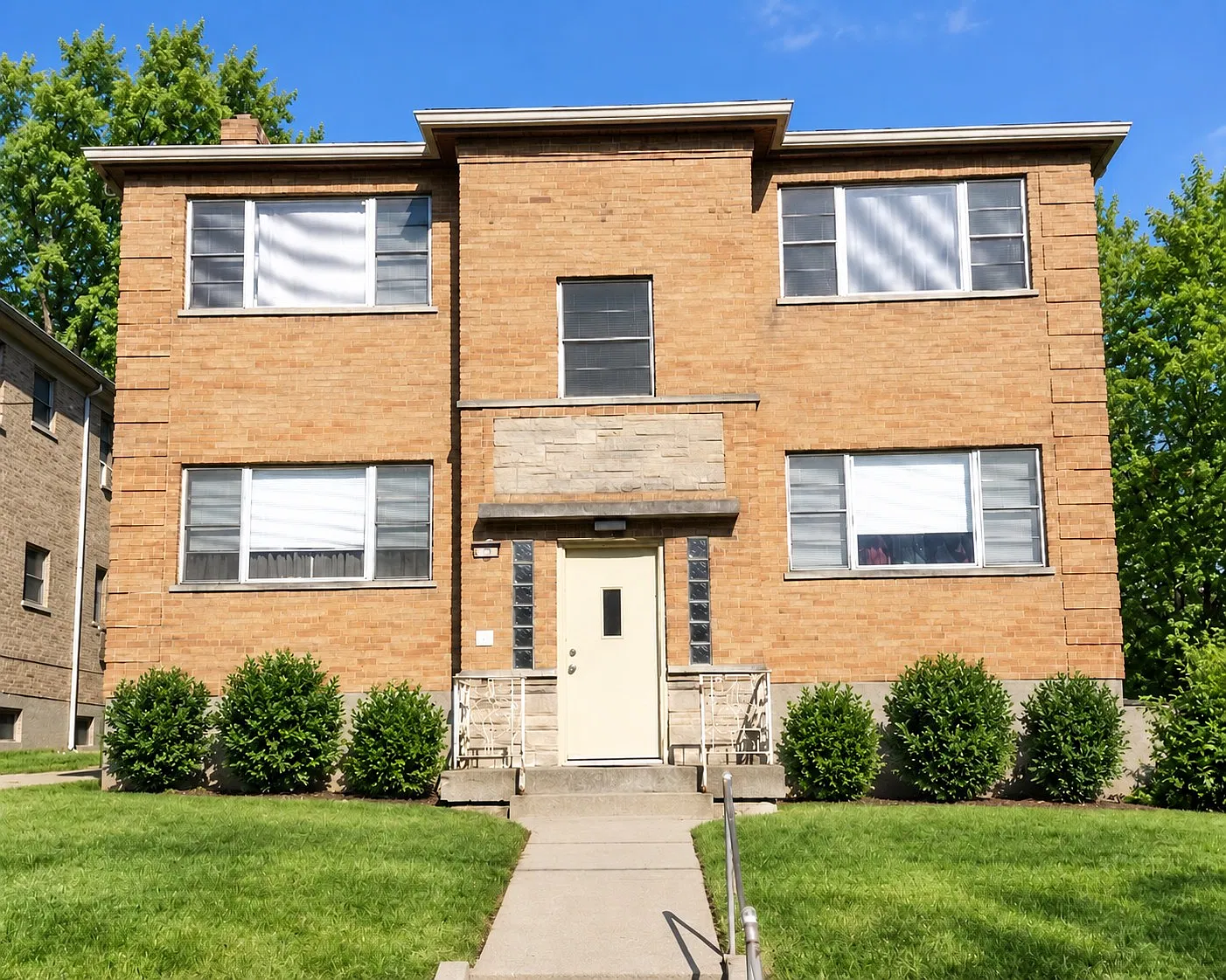 1 bed, $795 — Photo 1