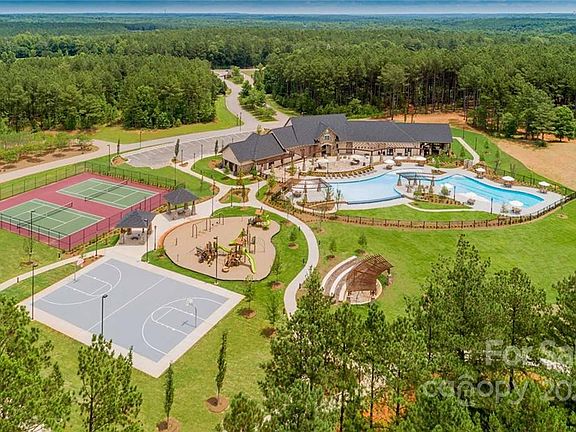 4th image of 3341 Sherman Dr Lot 27/28