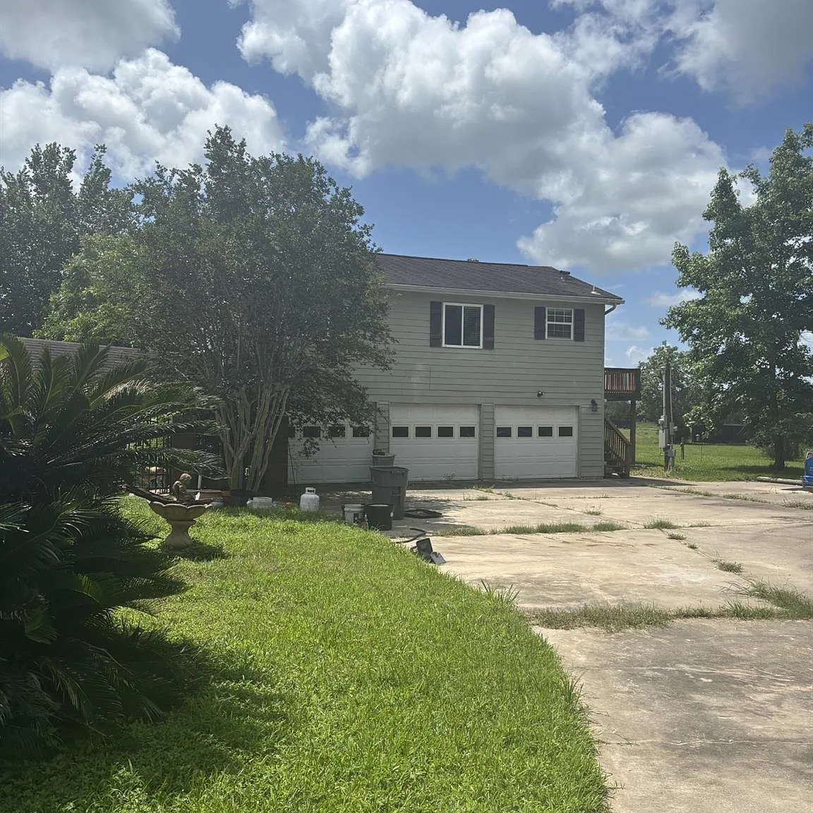 2 bed, 1.0 bath, 700 sqft, $1,400 — Photo 2