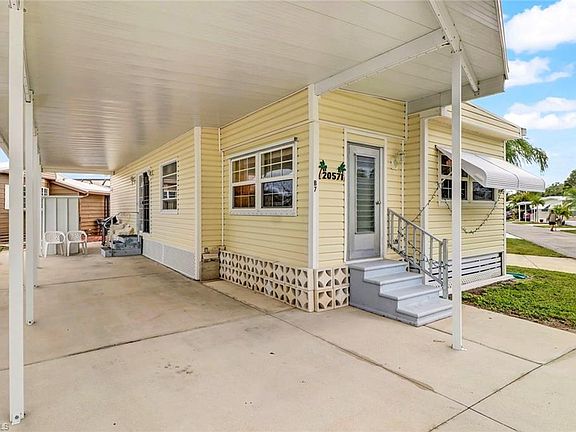 5th image of 20571 River Dr