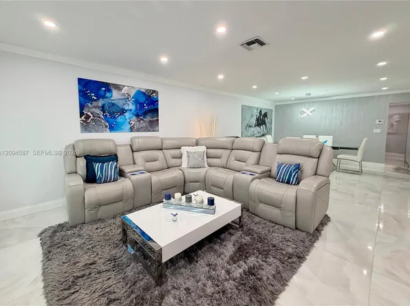 520 NW 46th St, Pompano Beach, FL 33064