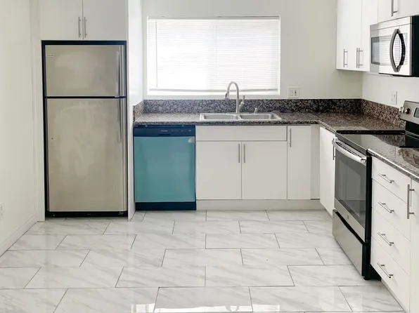 5040 A St APT 7, San Diego, CA 92102