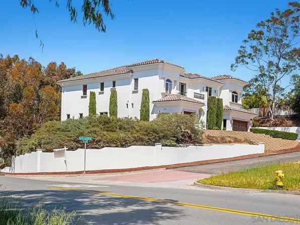 3745 Vista Point, Bonita, CA 91902