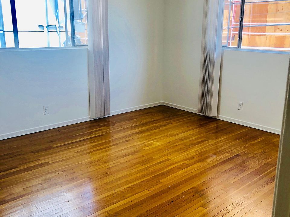 2nd image of 1516 S Sherbourne Dr APT 3