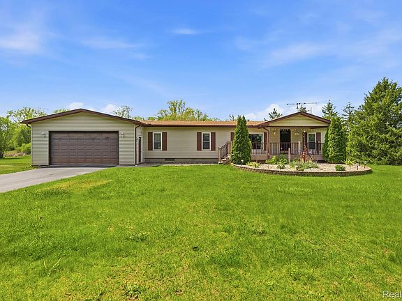 2nd image of 70919 Coon Creek Rd