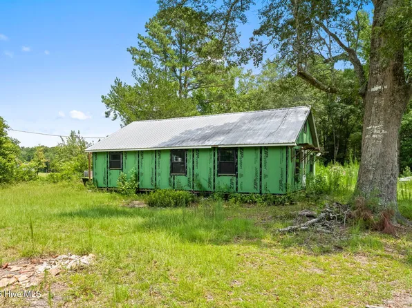 774 Snake Island Road, Whiteville, NC 28472