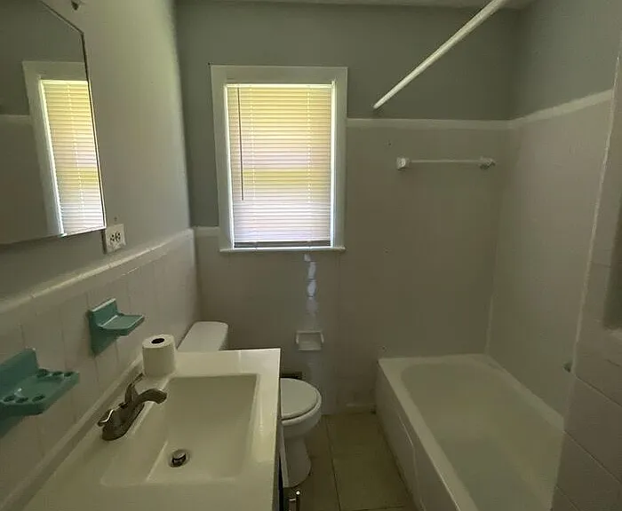 243 Edison Ave — Photo 19