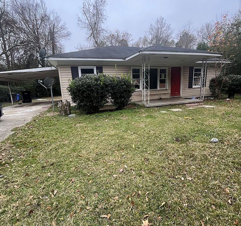 1st image of 955 Eastwood Dr