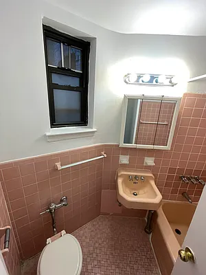 Rented by Oxford Property Group | media 4