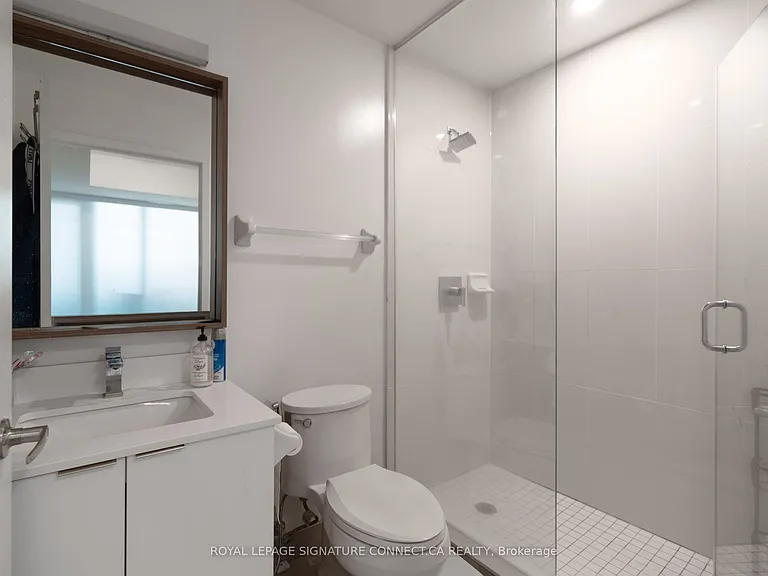 543 Richmond St W #445 — Photo 18