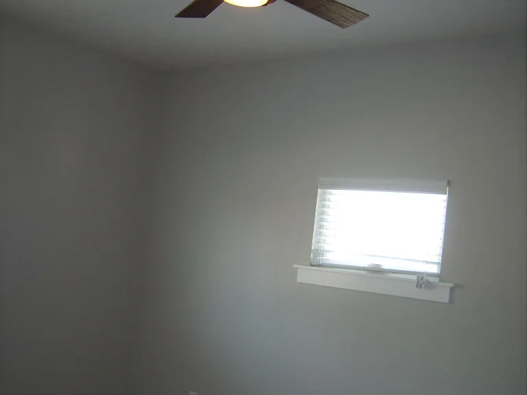 931 Winding Ridge Dr — Photo 2