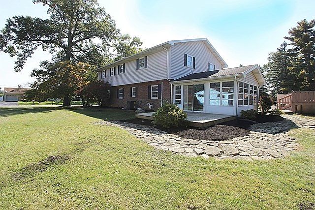 1st image of 1199 Forest Hill Dr