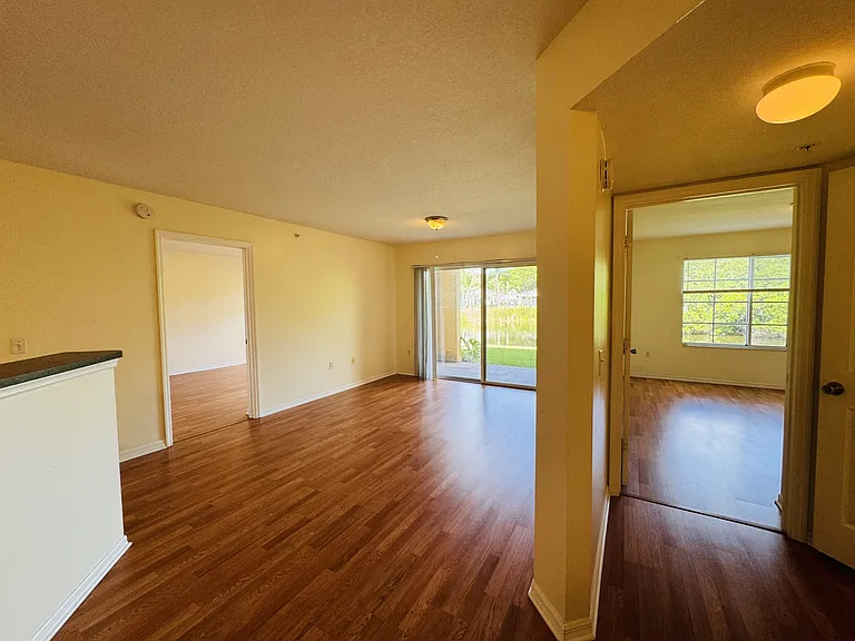 4171 San Marino Blvd — Photo 3