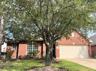 12818 Carriage Glen Dr, Tomball, TX 77377