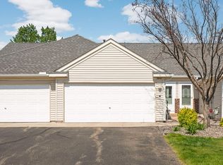 9840 Zinnia Ln N, Maple Grove, MN 55369
