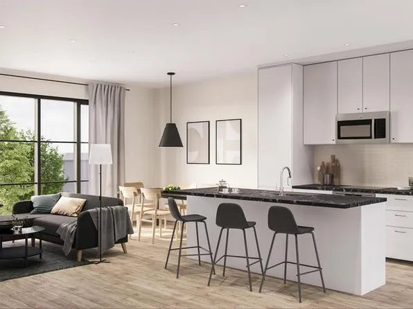 153 Sanford Ave Unit C, Ottawa, ON K2C 0E7