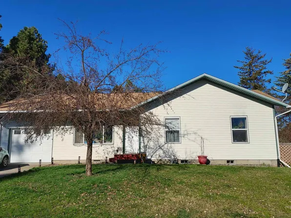 1003 Victoria Ct, Moscow, ID 83843