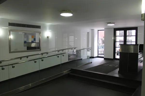 Rented by Solil Management | media 17