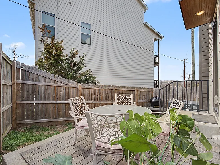 206 Ben Allen Rd #4 — Photo 35