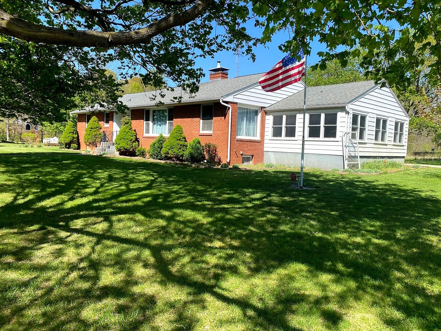 84401900 East St, Tiskilwa, IL 61368 Zillow