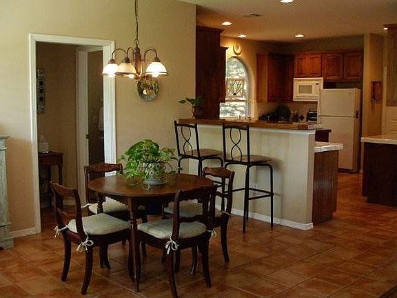 5th image of 2921 Willowdale Ct