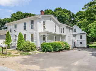 86 Main St, Raymond, NH 03077