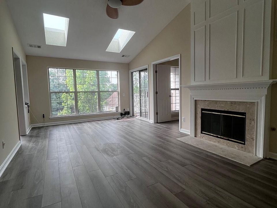 1st image of 8203 Crossbrook Ct Unit 301