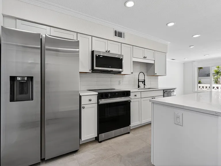 624 Southwind Cir #3 — Photo 15