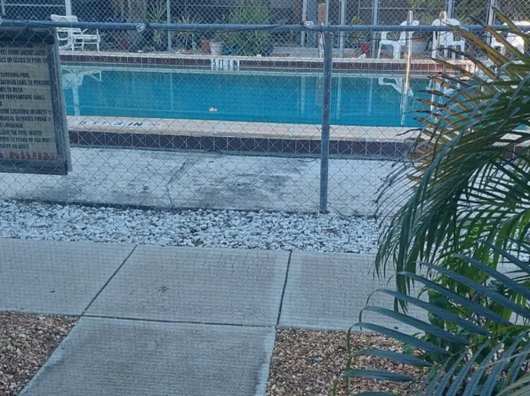 13446 Heald Ln APT 11B, Fort Myers, FL 33908