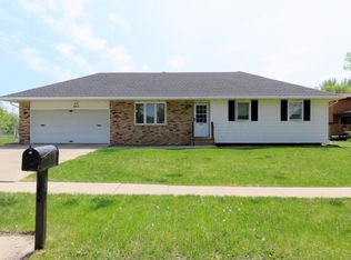 831 10th Ave E, West Fargo, ND 58078