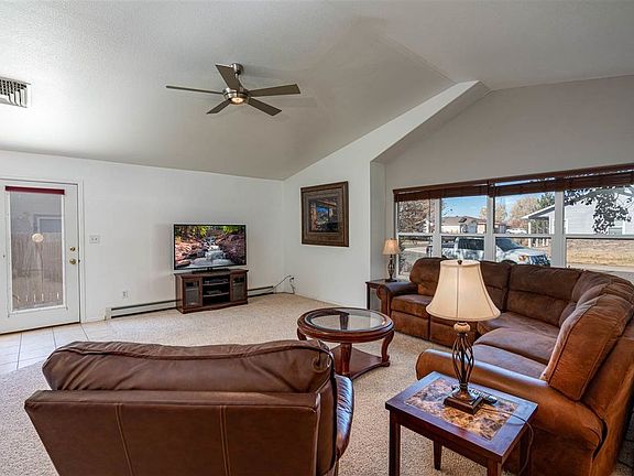 3rd image of 1260 Tara Dr
