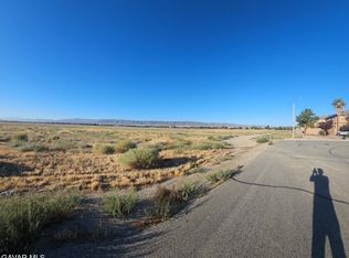 Vic Avenue Vic Avenue J2 57 Stw #J2, Lancaster, CA 93536