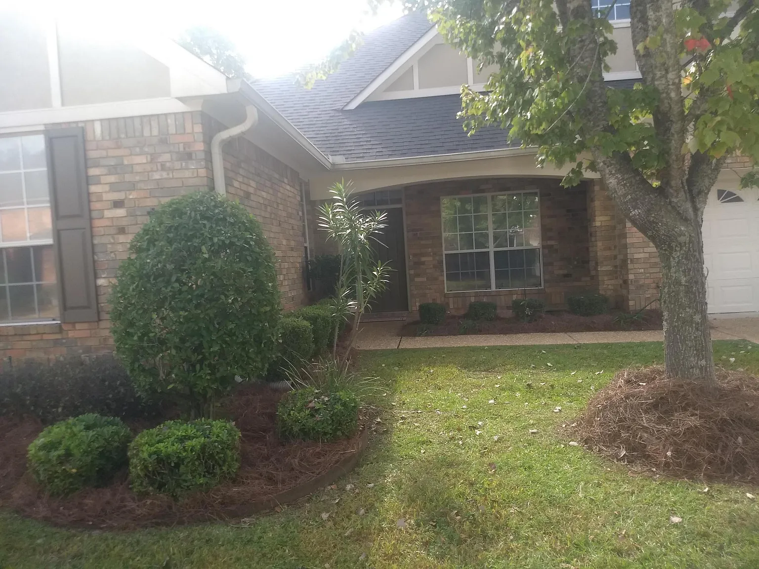 105 Admiral Porter Dr — Photo 1