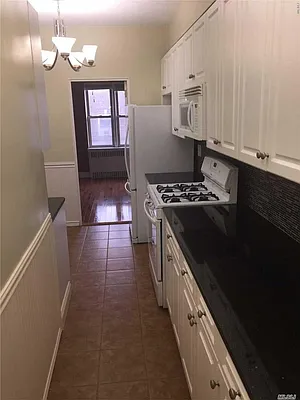 Sold by Benjamin Realty Since 1980 | media 8