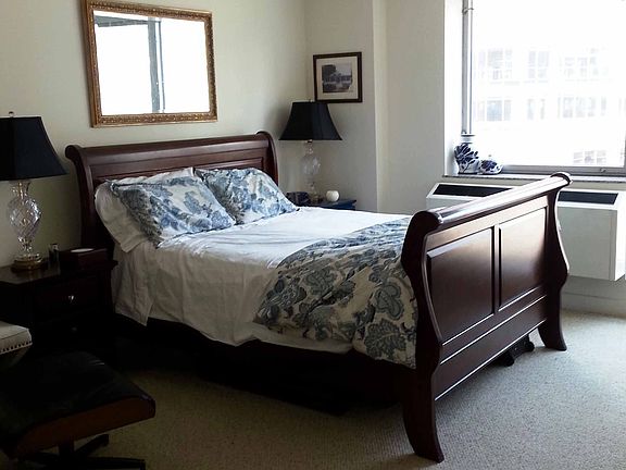 5th image of 1965 Broadway APT 10D