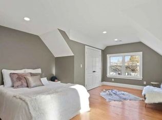 32 Massachusetts Ave #2, Lexington, MA 02420