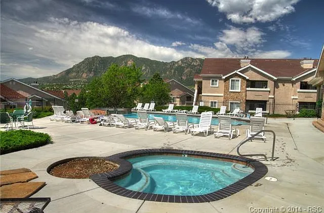 3830 Strawberry Field Grv #B — Photo 18