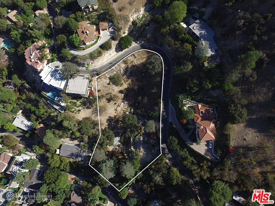 2nd image of 4030 Madelia Ave