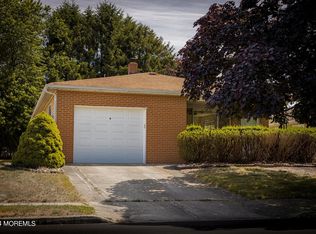 6 Marquis St, Forked River, NJ 08757