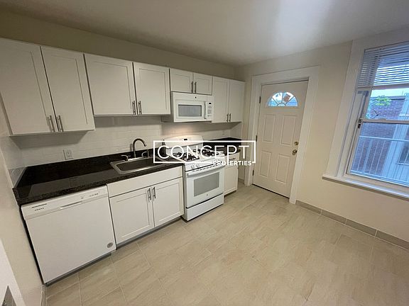2nd image of 8 Barrows St #3