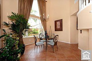 4th image of 995 S Canyon Heights Dr