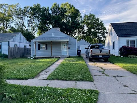6756 Charles St Photo 1