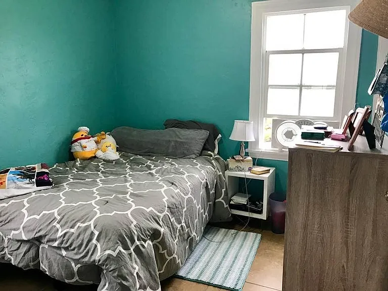 1420 Rolland Curtis Pl #1422 — Photo 4