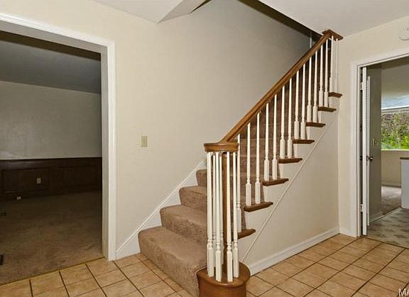 4th image of 639 Amberwood Ln