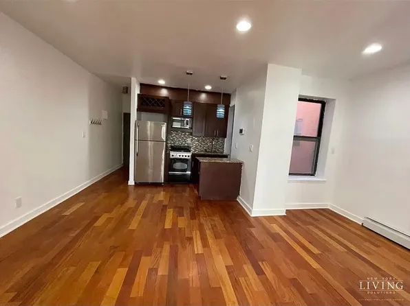 85 Ralph Avenue image 1 of 6